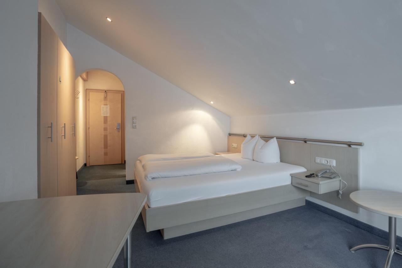 Bed and Breakfast Petit Madlein Ischgl Exterior foto