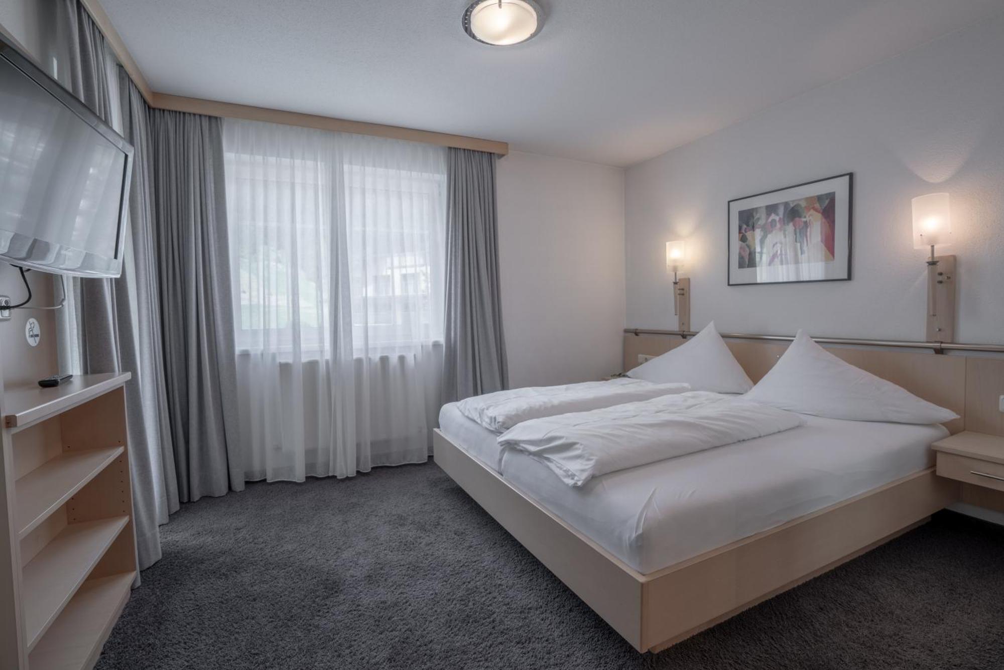 Bed and Breakfast Petit Madlein Ischgl Exterior foto