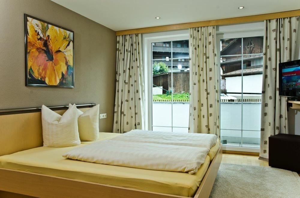 Bed and Breakfast Petit Madlein Ischgl Exterior foto